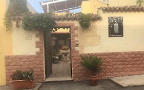 Sa Rosa E Su Trapperi